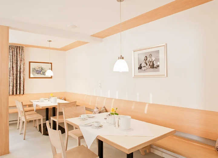 Le petit-déjeuner à la Pension zum Löwen · Pension zum Löwen, Dornbirn