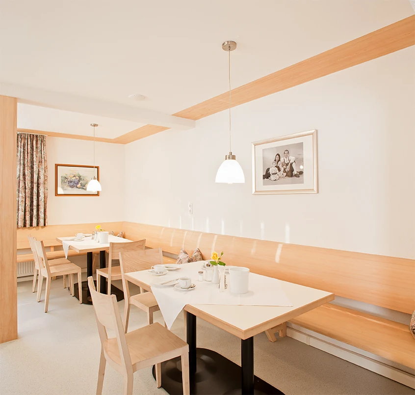 Frühstücksraum der Pension zum Löwen in Dornbirn